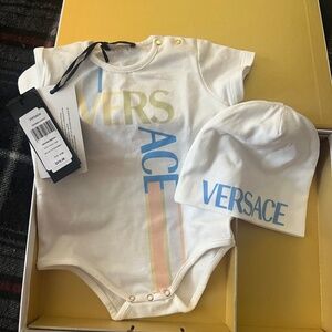 VERSACE Baby Gift Set Onesie & Hat New With Tags